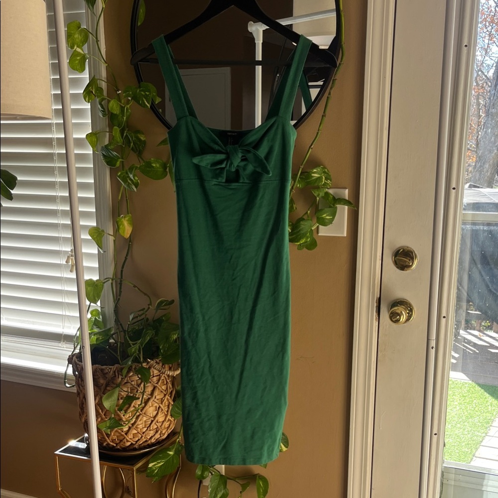 Forever 21 Green Midi Dress